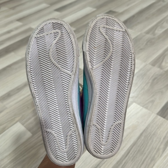 Nike Blazer Mid GS Aurora Purple Yellow Kid’s Size 4Y Multicolor - Picture 6 of 9